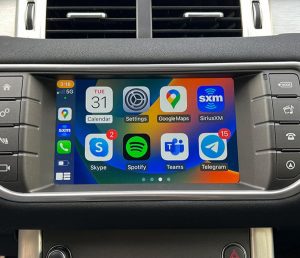 Land Rover CarPlay and Android Auto Evoque 2017